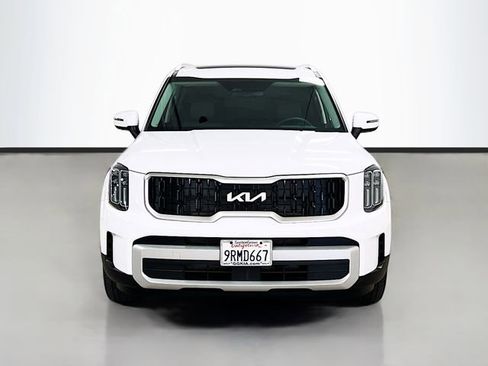 Certified 2025 Kia Telluride EX w/ EX Captain's Chair Package FWD image 2