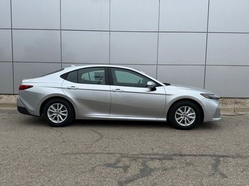 Certified 2026 Toyota Camry LE image 33