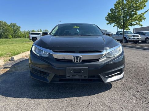 Used 2017 Honda Civic EX image 2