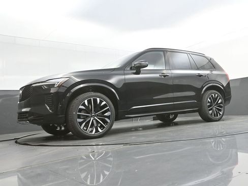 New 2026 Volvo XC90 B6 Ultra w/ Lounge Package AWD/4WD image 31