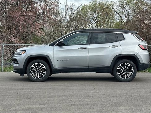 Used 2024 Jeep Compass Limited AWD/4WD image 7