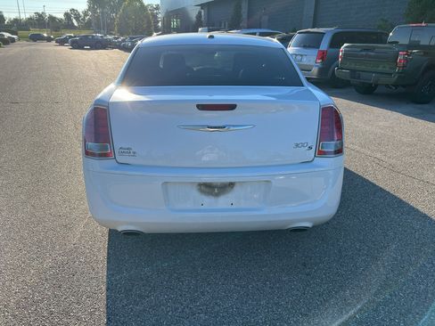 Used 2014 Chrysler 300 S AWD/4WD image 6