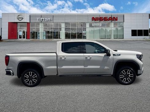 Used 2026 GMC Sierra 1500 AT4 w/ AT4 Premium Package AWD/4WD image 8