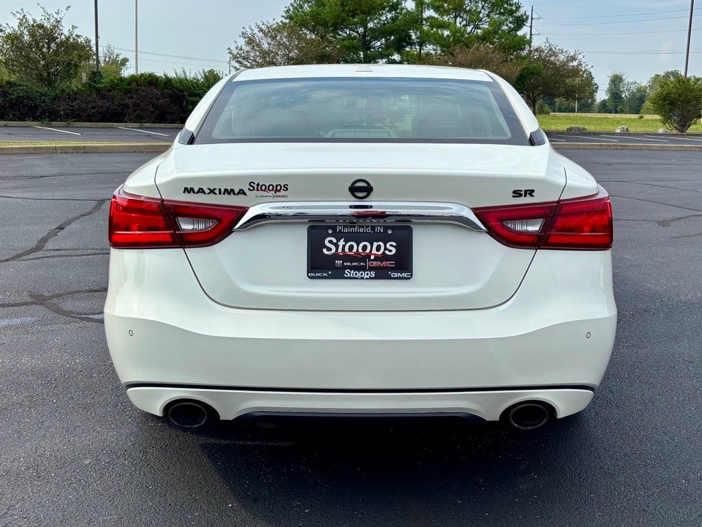 Used 2017 Nissan Maxima SR FWD image 6