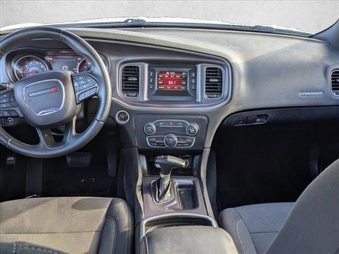 Used 2015 Dodge Charger SE image 15