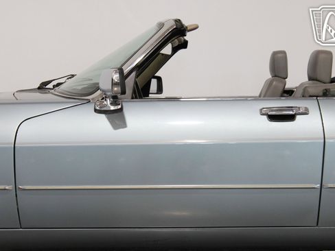 Used 1990 Jaguar XJS V12 Convertible RWD image 34