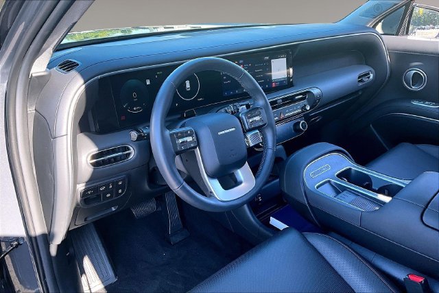 Used 2026 Hyundai Palisade Limited FWD image 17