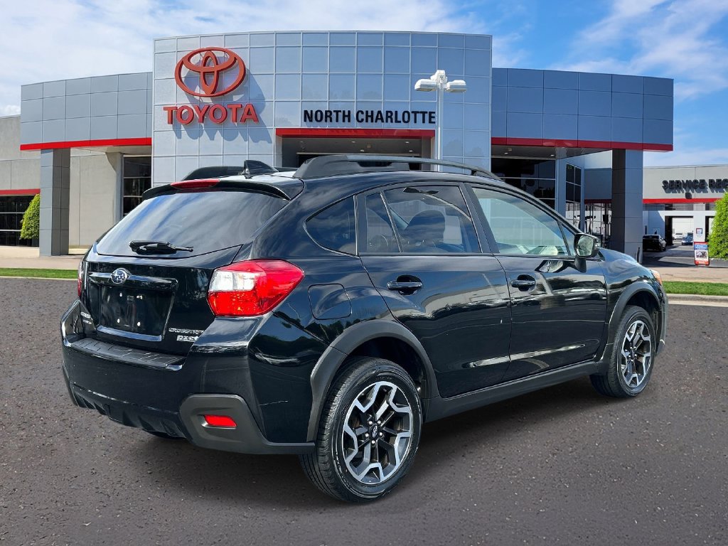 Used 2017 Subaru Crosstrek 2.0i Limited AWD/4WD image 7