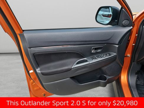 Used 2025 Mitsubishi Outlander Sport AWD image 34