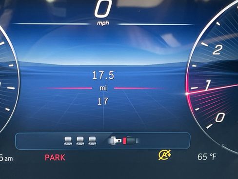 New 2026 Mercedes-Benz GLC 300 4MATIC image 25