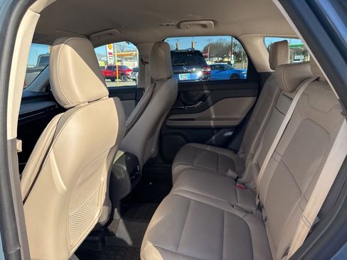 Used 2023 Lincoln Corsair AWD w/ Equipment Group 101A image 14