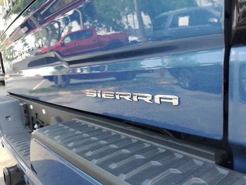 Used 2025 GMC Sierra 1500 Denali Ultimate image 7