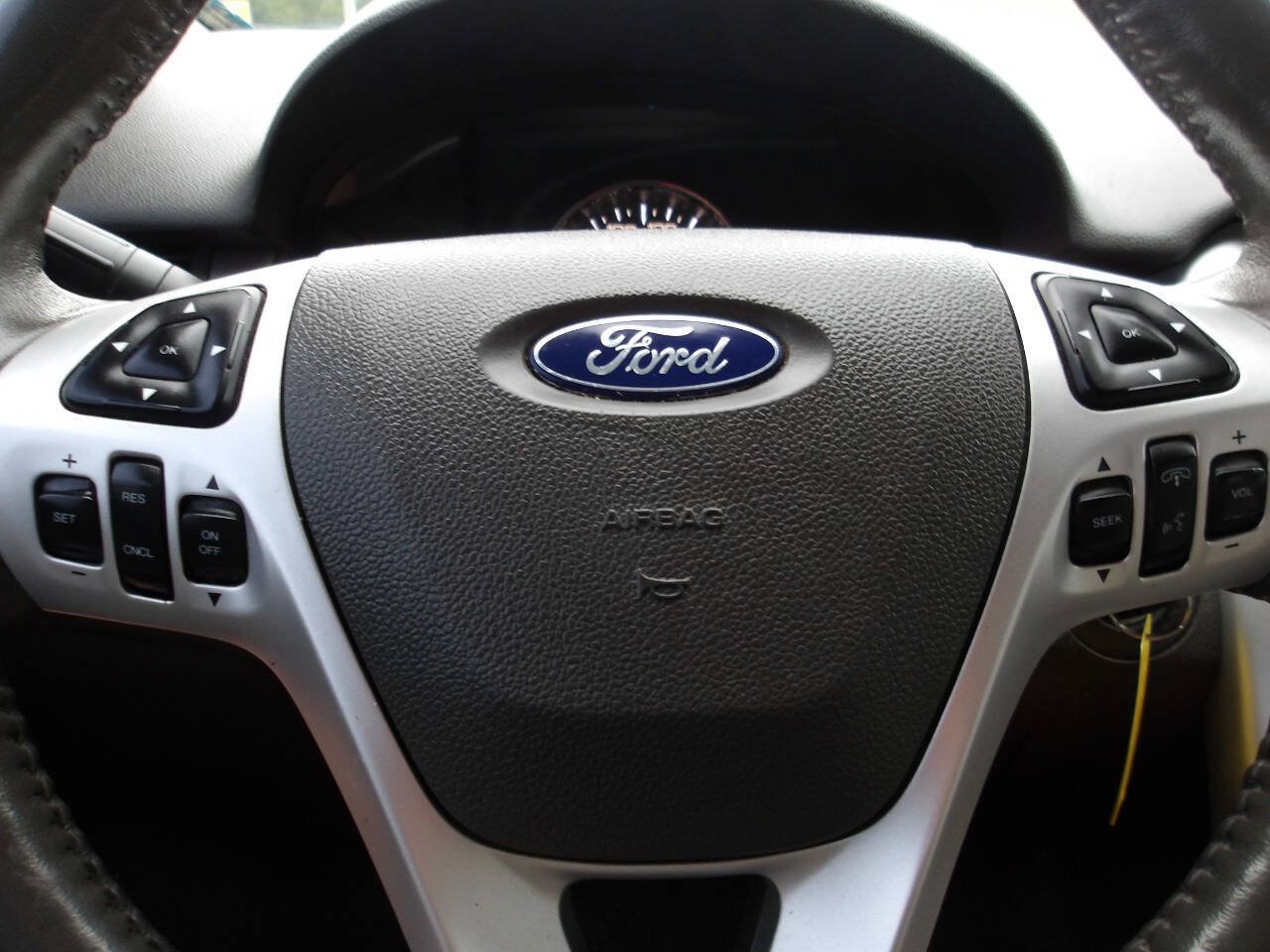 Used 2011 Ford Edge SEL w/ 202A Rapid Spec Order Code AWD/4WD image 14