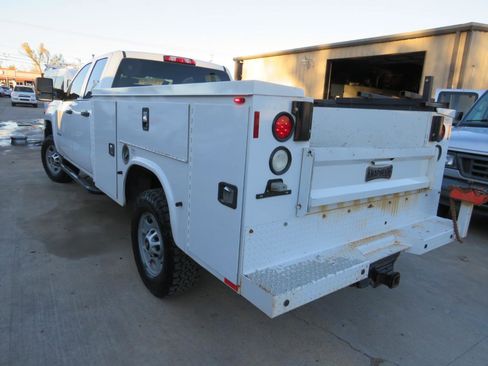 Used 2018 Chevrolet Silverado 2500 W/T w/ WT Fleet Convenience Package AWD/4WD image 6
