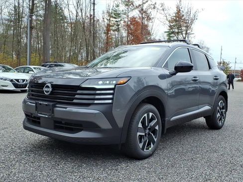 New 2026 Nissan Kicks SV w/ Cold Weather Package image 3