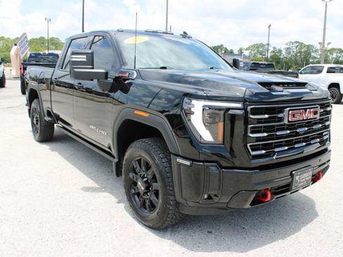 Used 2026 GMC Sierra 2500 AT4 w/ AT4 Premium Plus Package AWD/4WD image 16