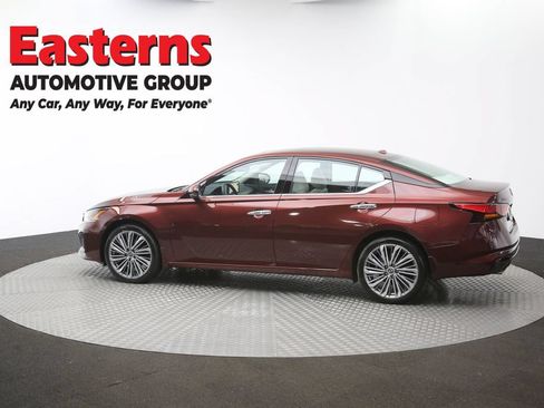 Used 2024 Nissan Altima 2.5 SL AWD/4WD image 65