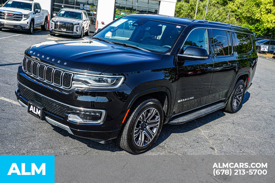 Used 2024 Jeep Wagoneer L Series II w/ Flexible Seating Group RWD image 14
