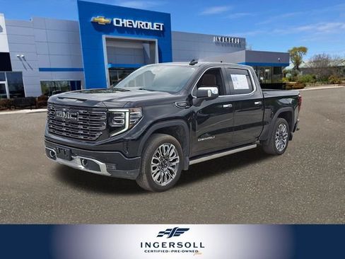Used 2025 GMC Sierra 1500 Denali Ultimate AWD/4WD image 1