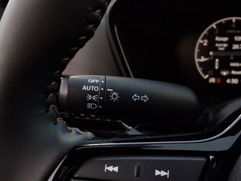 Used 2023 Honda CR-V EX-L image 27