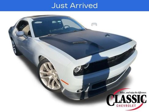 Used 2020 Dodge Challenger R/T image 15