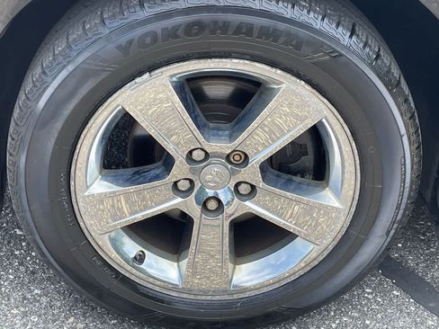 Used 2009 Dodge Charger SXT RWD image 30