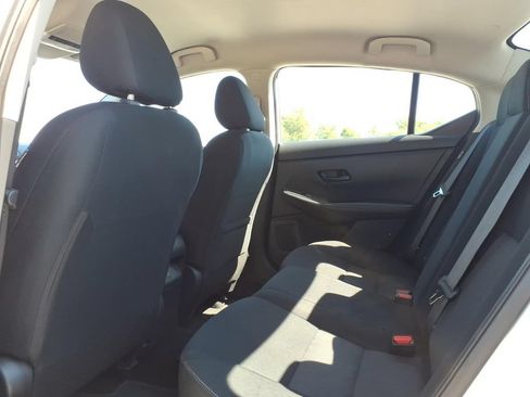 Used 2024 Nissan Sentra SV FWD image 27