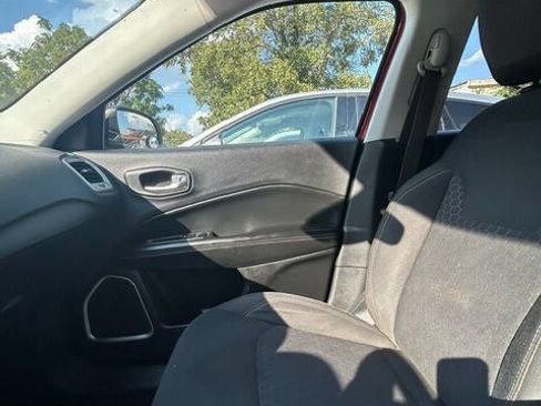 Used 2017 Jeep Compass Sport image 22