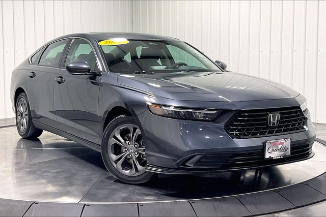 Used 2024 Honda Accord EX image 3