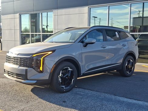 New 2026 Kia Sportage EX w/ EX Panoramic Sunroof Package AWD/4WD image 4
