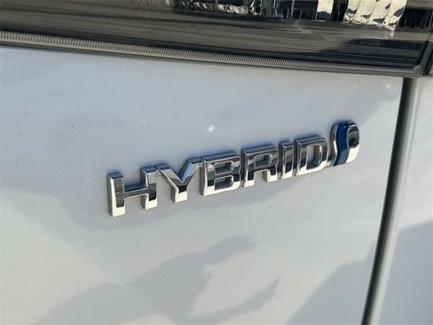 Used 2022 Toyota Highlander Bronze Edition image 15