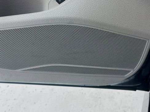 Used 2015 Volkswagen Passat 1.8T Limited Edition image 23