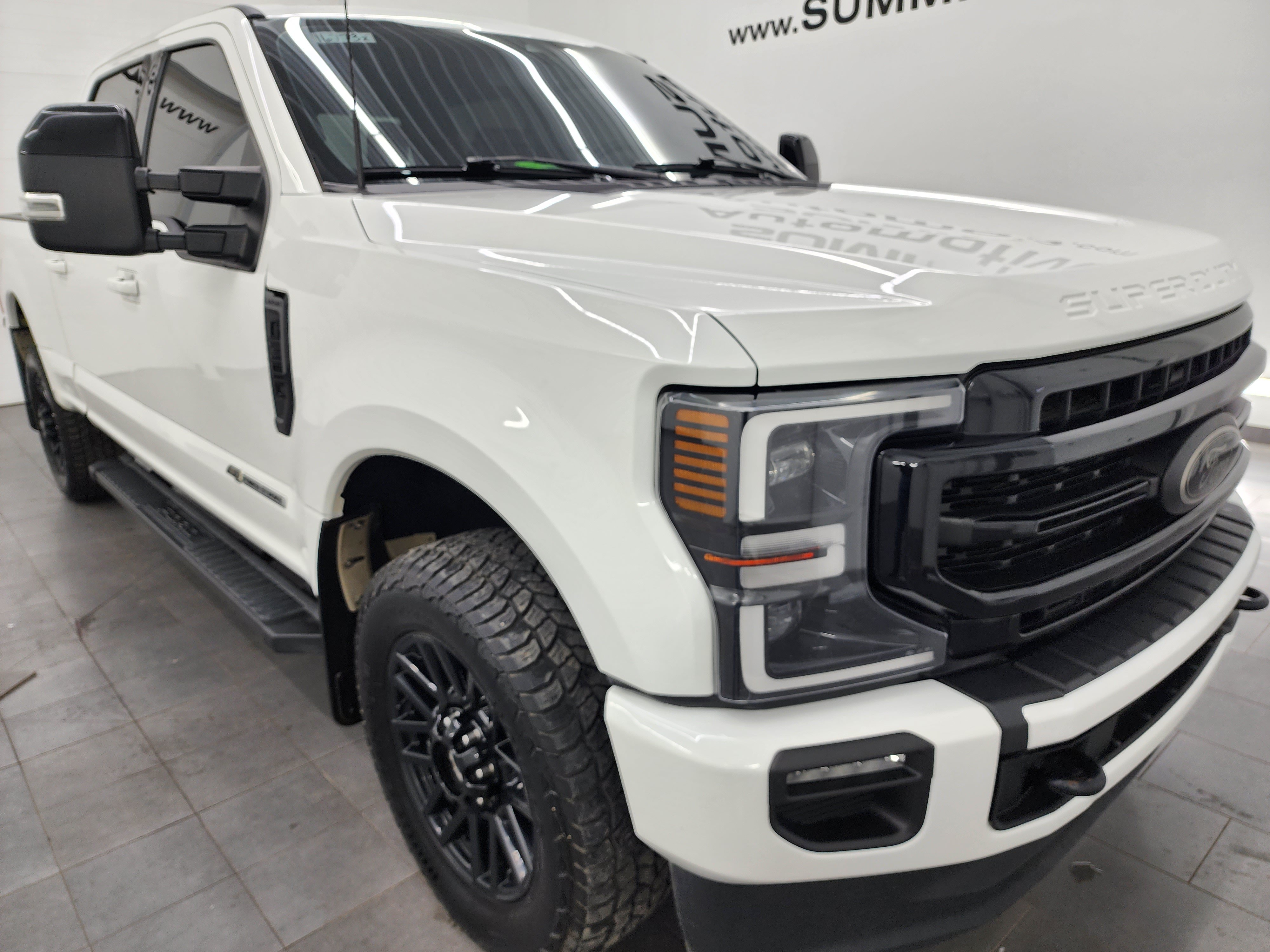 Used 2022 Ford F350 Lariat w/ Black Appearance Package AWD/4WD image 2