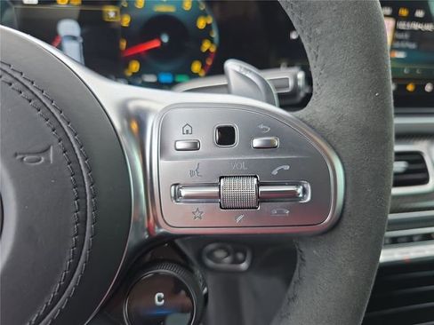 Certified 2023 Mercedes-Benz GLS 63 AMG 4MATIC image 31