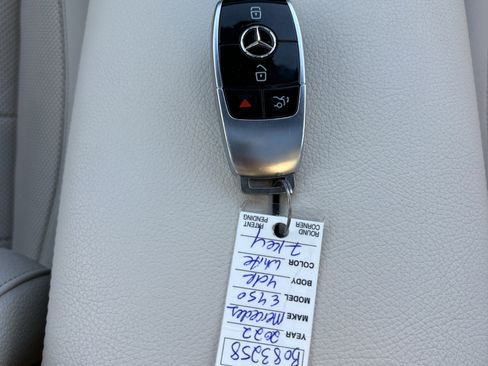 Used 2022 Mercedes-Benz E 450 4MATIC Sedan image 21