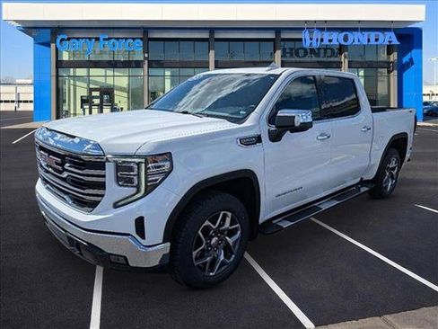 Used 2023 GMC Sierra 1500 SLT w/ SLT Premium Package image 4