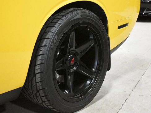 Used 2018 Dodge Challenger R/T Scat Pack image 22