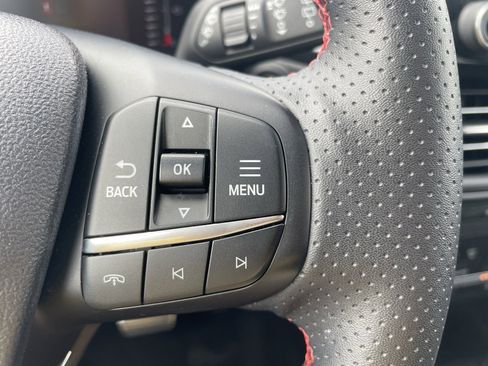 Used 2024 Ford Escape ST-Line image 10