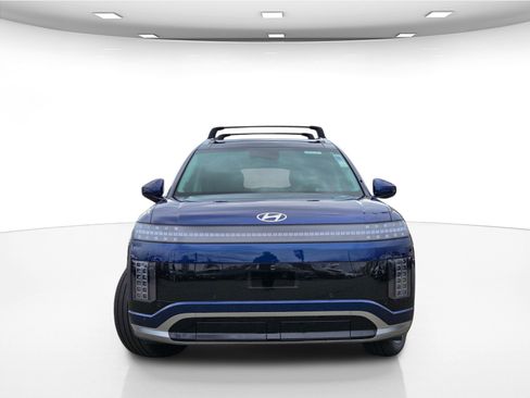 New 2026 Hyundai Ioniq 9 Calligraphy image 2