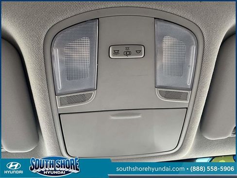 Certified 2022 Hyundai Kona SE image 34