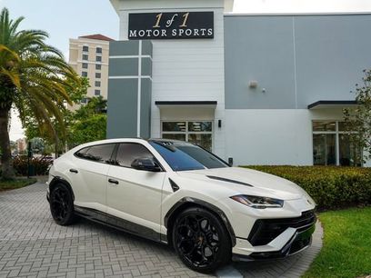 Used 2023 Lamborghini Urus Performante