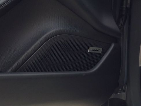 New 2026 Porsche Taycan image 14