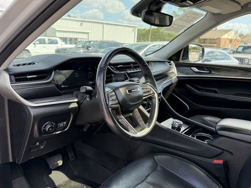 Used 2021 Jeep Grand Cherokee L Limited image 13