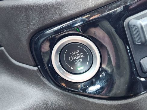 Used 2025 Chevrolet Silverado 2500 LTZ w/ Z71 Chrome Sport Edition image 21