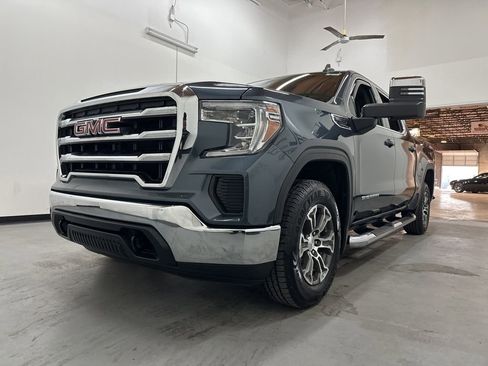 Used 2019 GMC Sierra 1500 SLE w/ SLE Value Package image 24