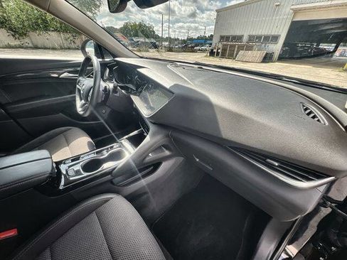 Used 2023 Buick Envision Preferred FWD image 28