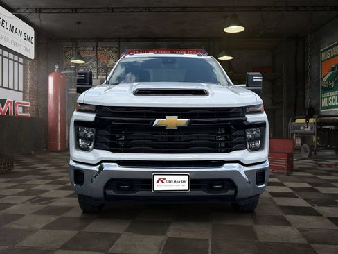 Certified 2024 Chevrolet Silverado 3500 W/T w/ WT Convenience Package AWD/4WD image 2