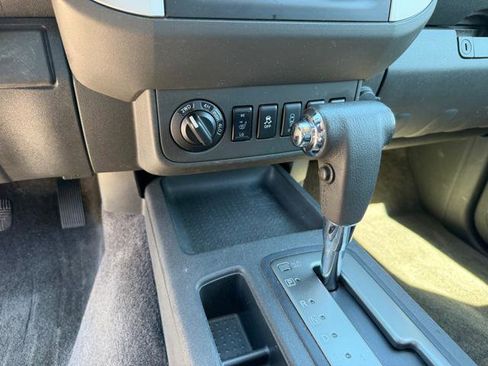 Used 2016 Nissan Frontier SV w/ SV Value Truck Package AWD/4WD image 23