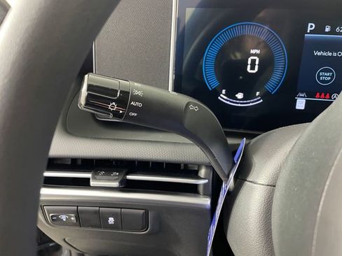 New 2026 Hyundai Tucson SE image 12