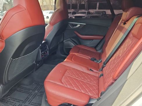 Used 2023 Audi SQ8 Prestige w/ Prestige Package image 11